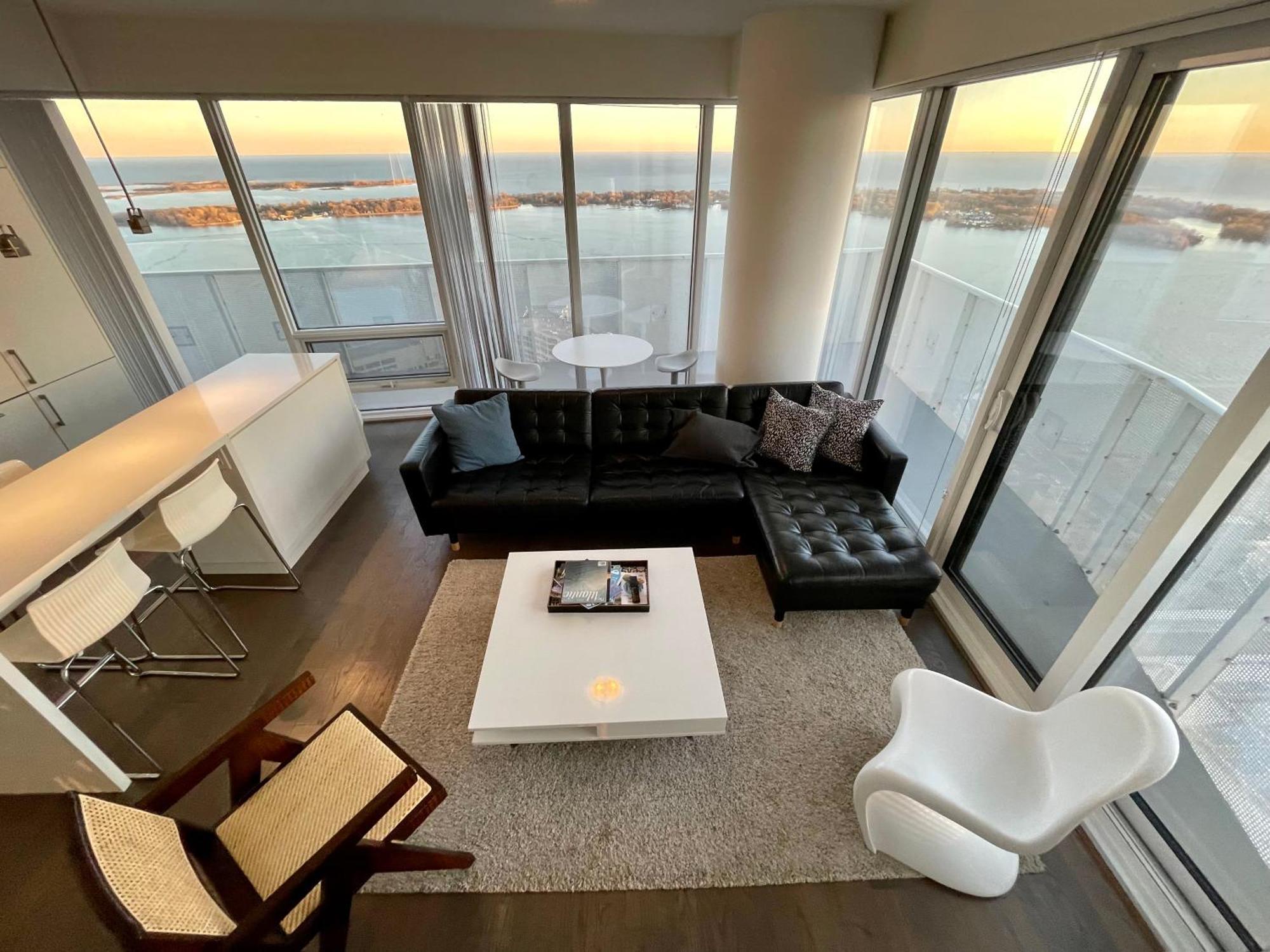 Presidential Suite Heart Of Downtown With Stunning View 토론토 외부 사진