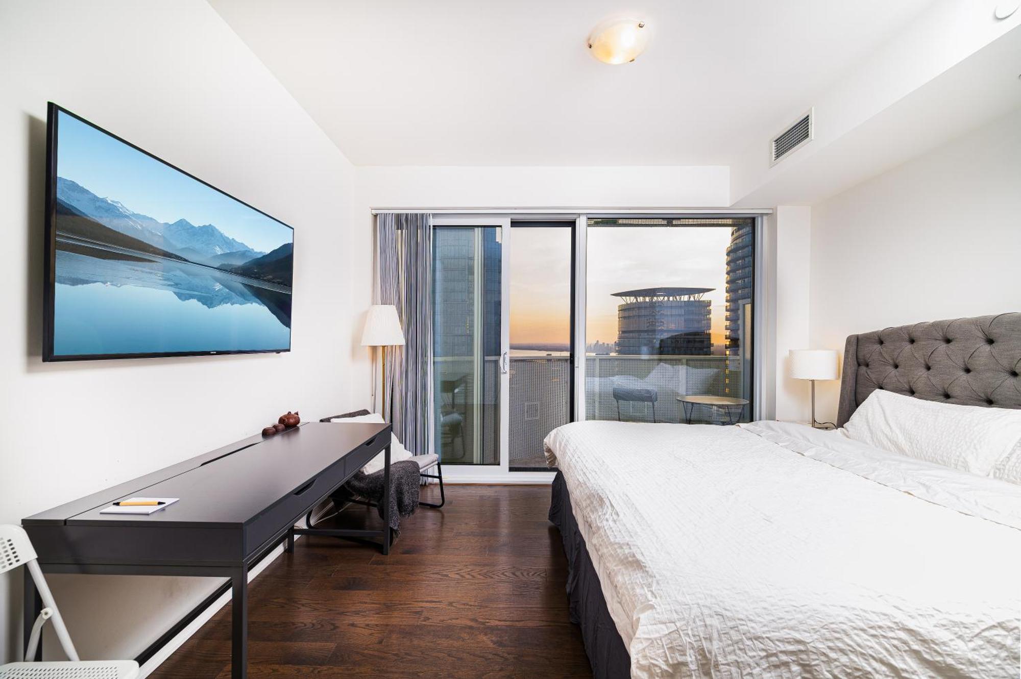 Presidential Suite Heart Of Downtown With Stunning View 토론토 외부 사진
