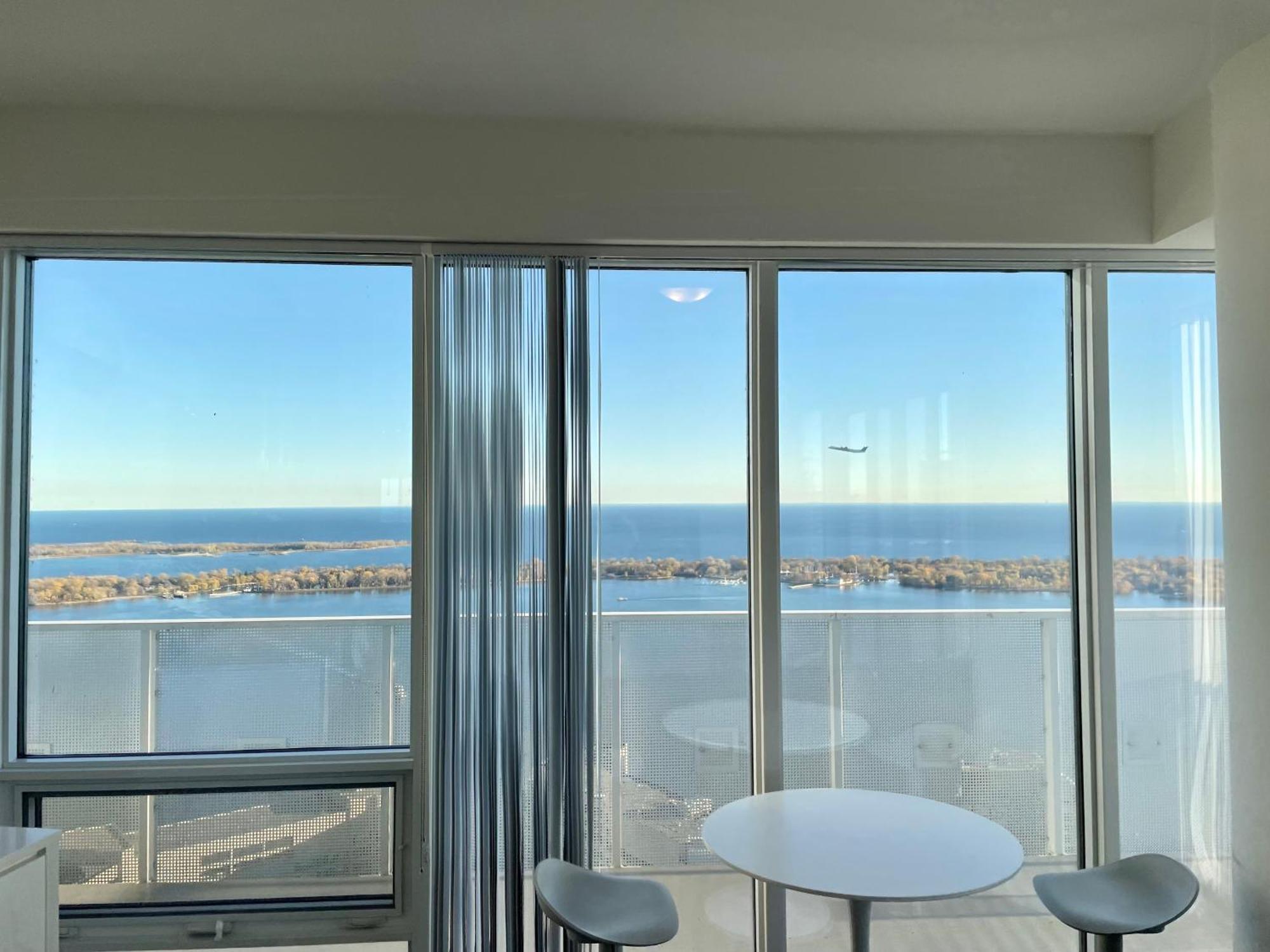 Presidential Suite Heart Of Downtown With Stunning View 토론토 외부 사진