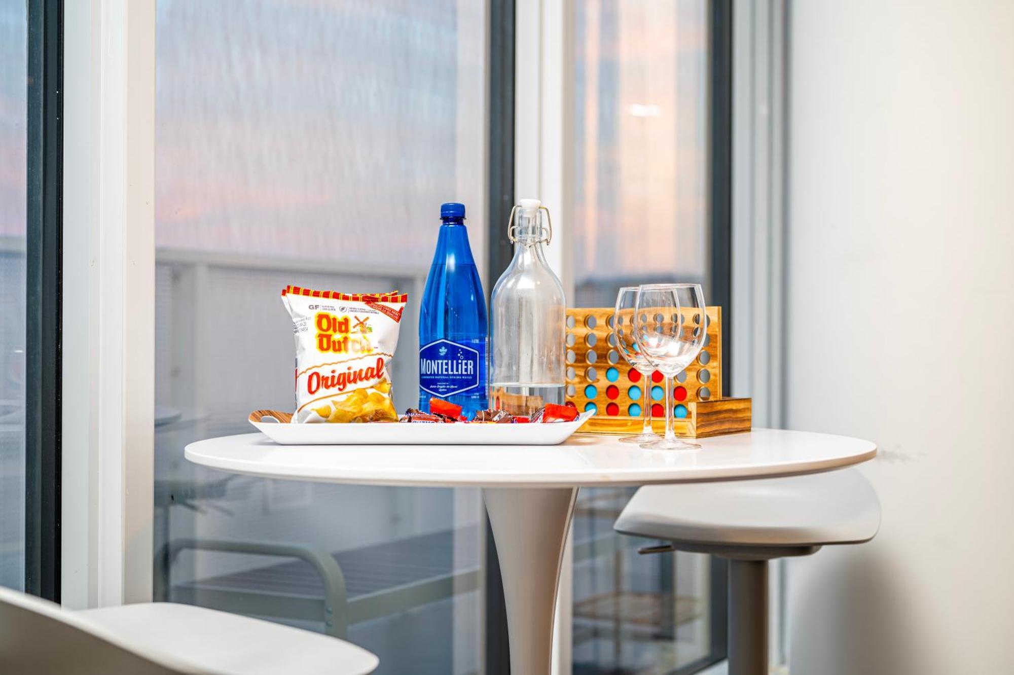 Presidential Suite Heart Of Downtown With Stunning View 토론토 외부 사진