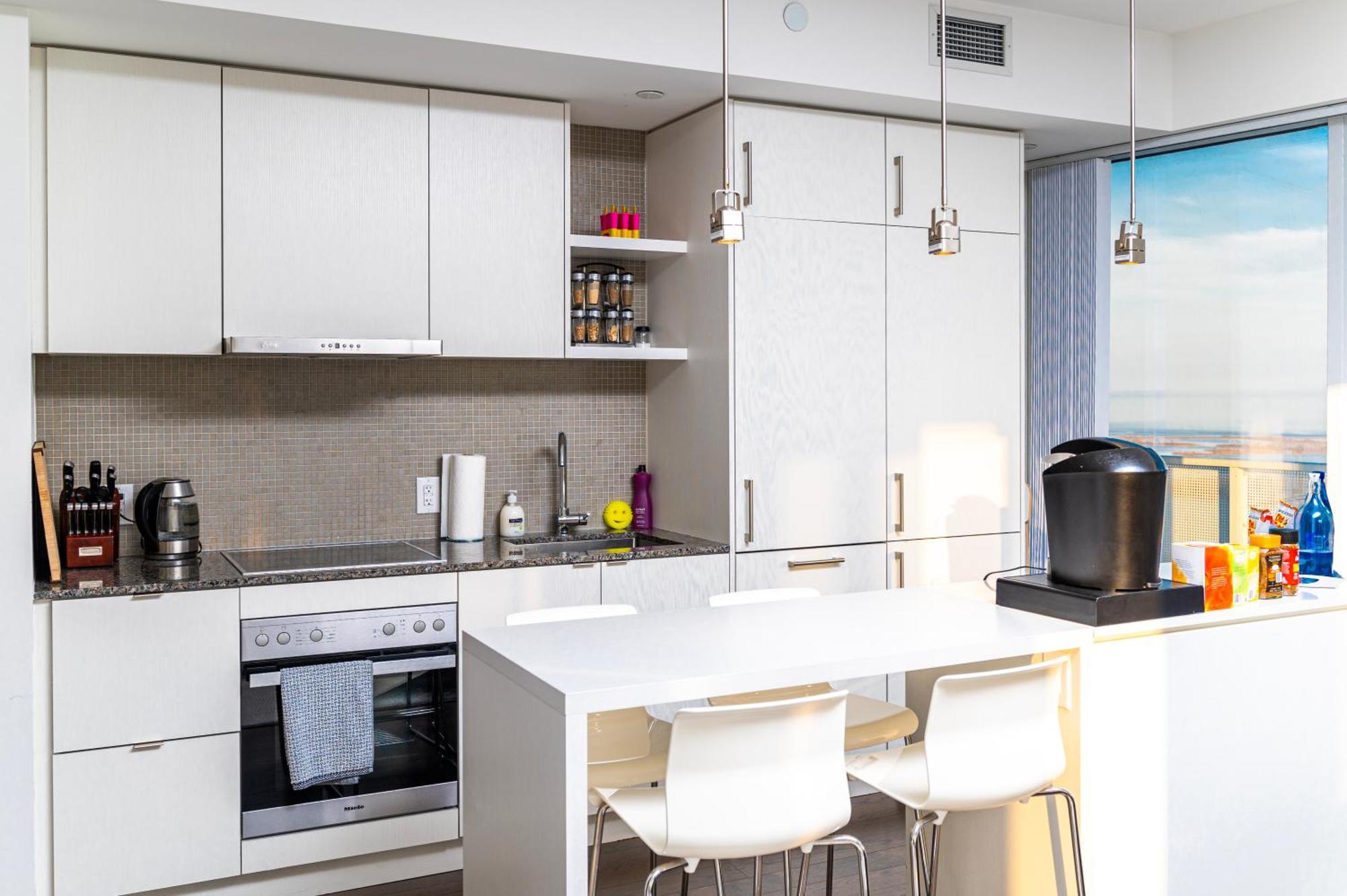Presidential Suite Heart Of Downtown With Stunning View 토론토 외부 사진