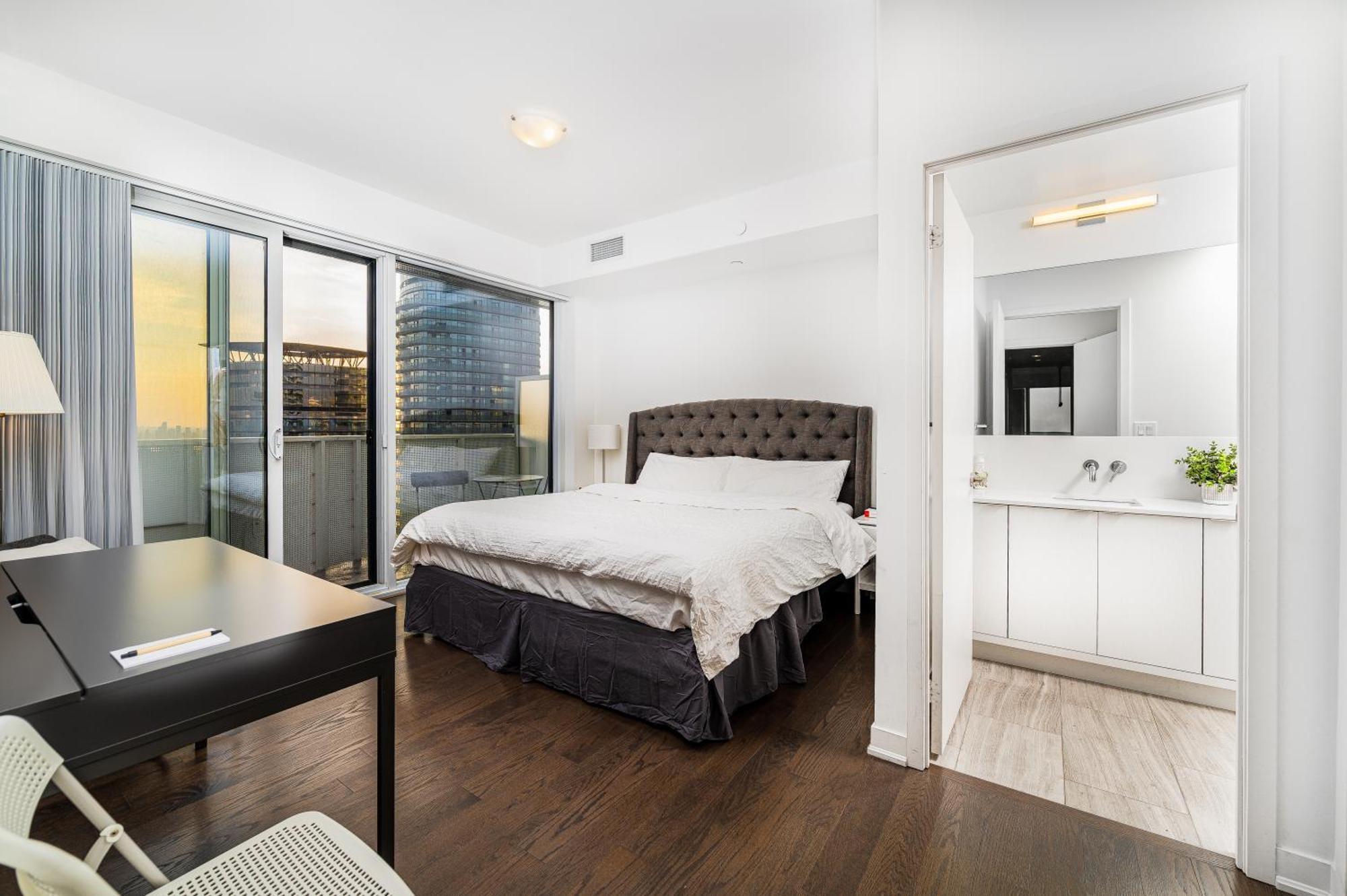 Presidential Suite Heart Of Downtown With Stunning View 토론토 외부 사진